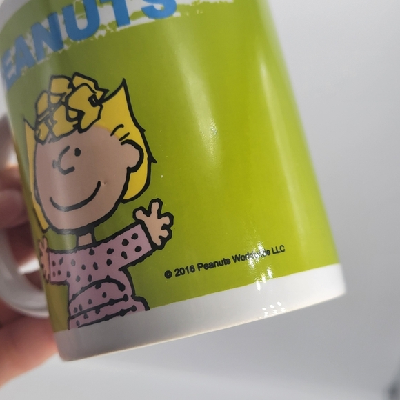 Lot of 2 Mugs Peanuts 2016 Worldwide LLC Multicolor Solid White 16 oz - Picture 4 of 9